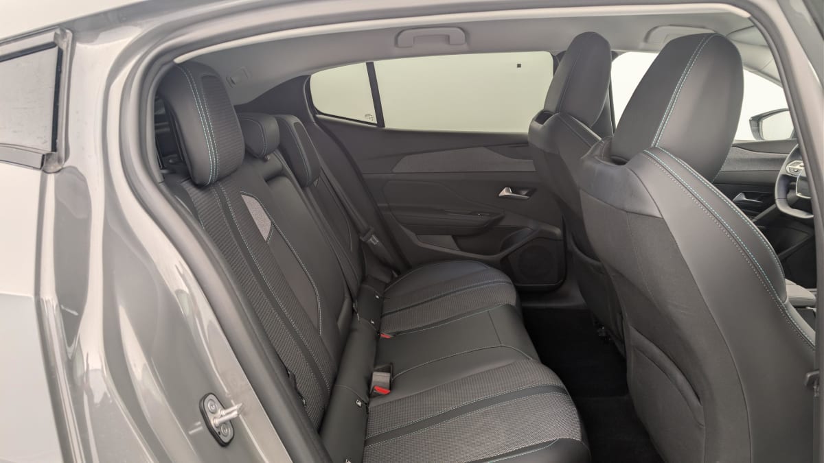 Peugeot 408 - Image 10