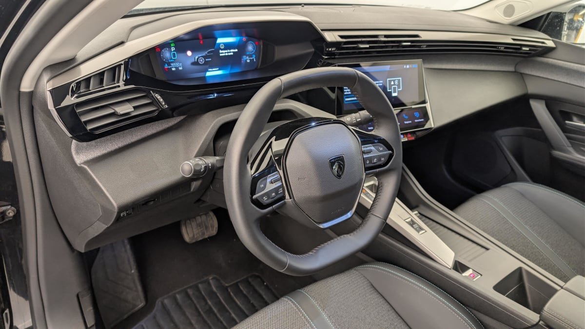 Peugeot 408 - Image 15