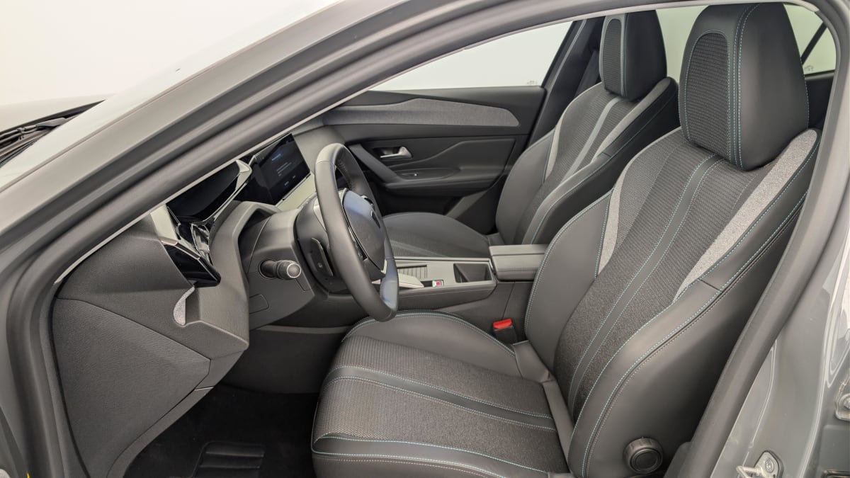 Peugeot 408 - Image 16