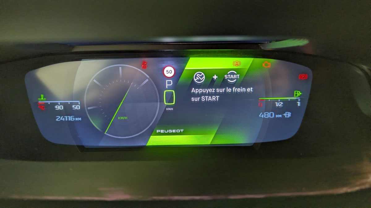 Peugeot 408 - Image 25