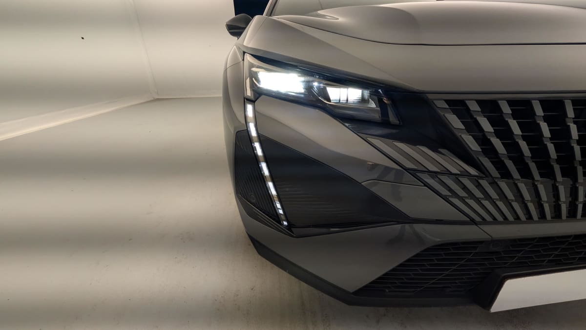 Peugeot 408 - Image 15