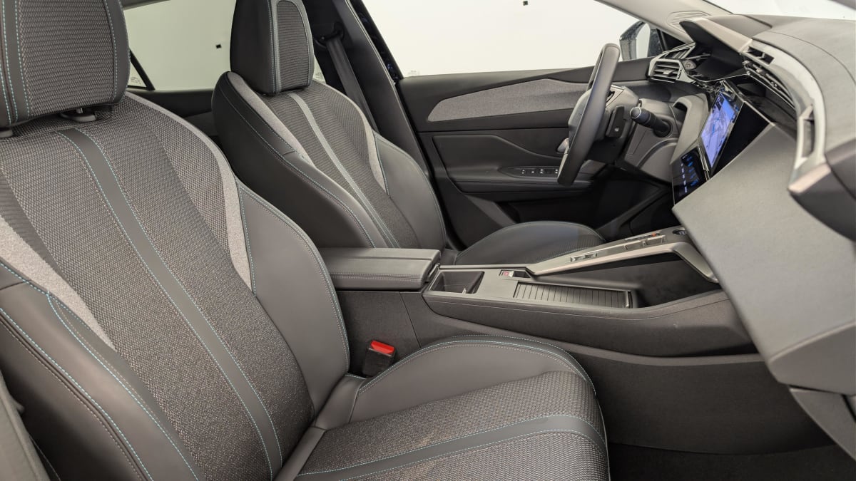 Peugeot 408 - Image 9