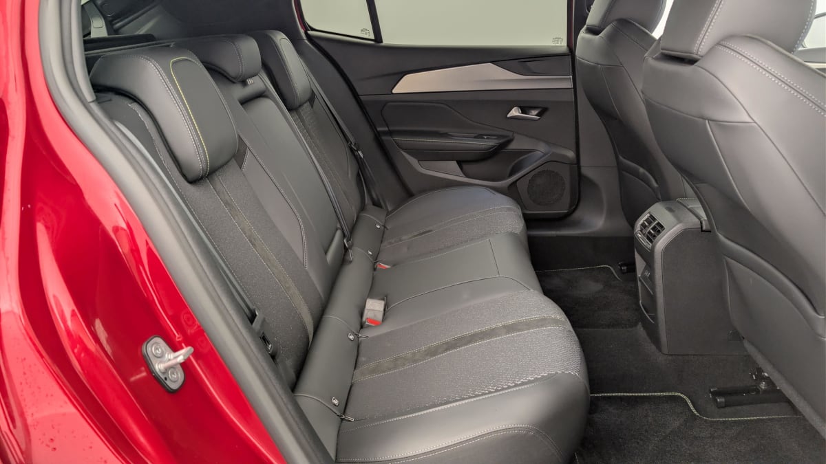 Peugeot 408 - Image 10