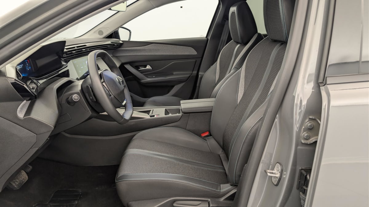 Peugeot 408 - Image 16