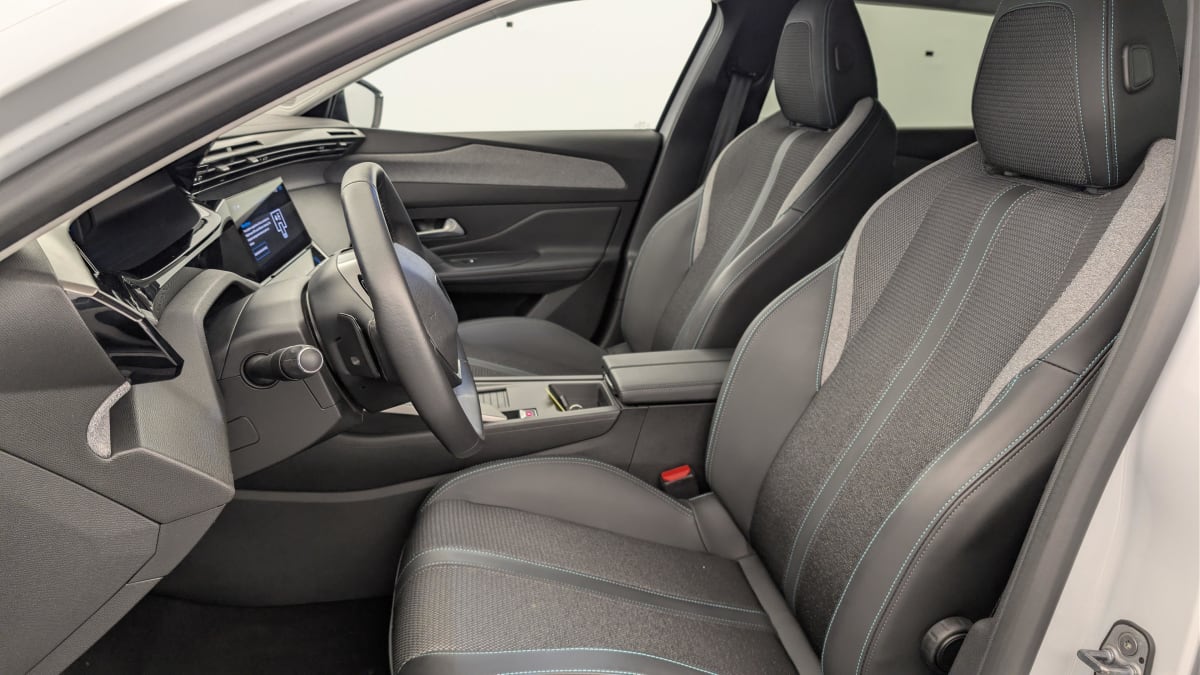 Peugeot 408 - Image 16