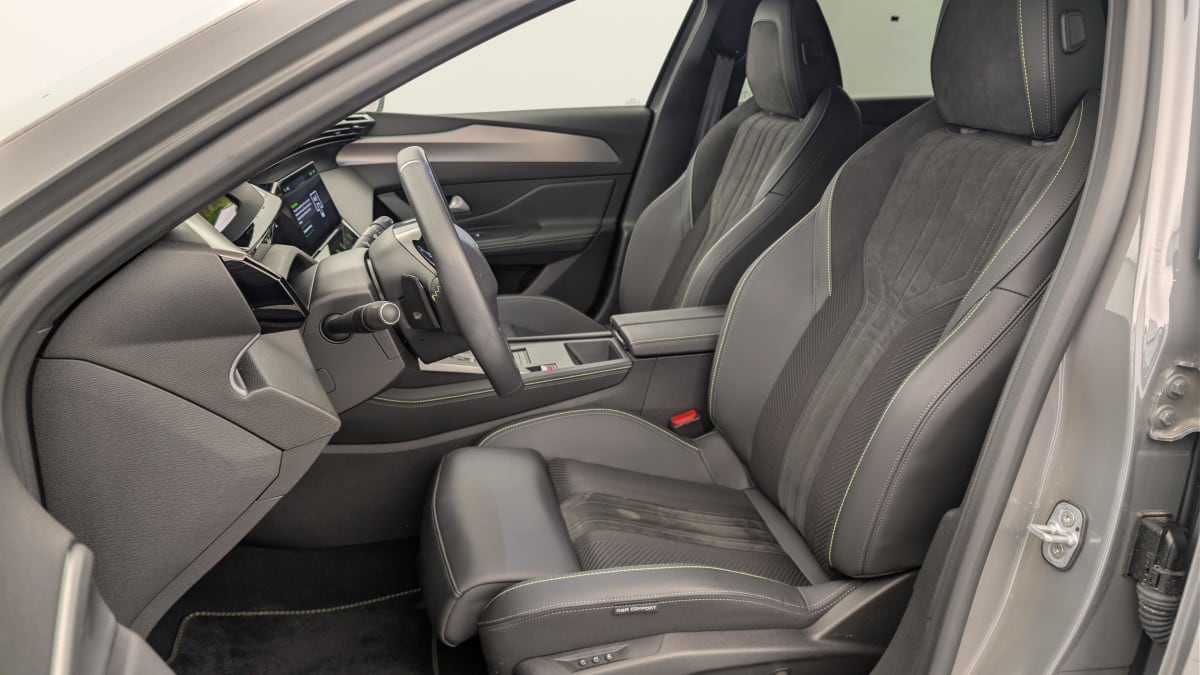 Peugeot 408 - Image 16