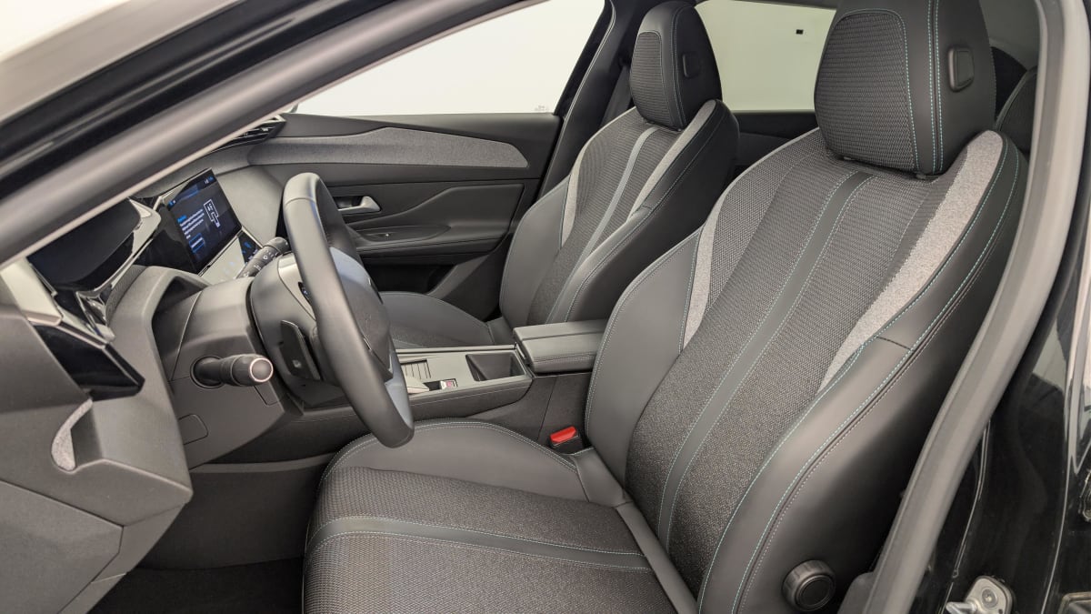 Peugeot 408 - Image 16