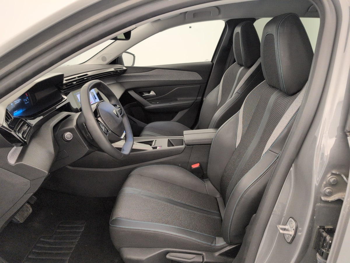 Peugeot 408 - Image 16