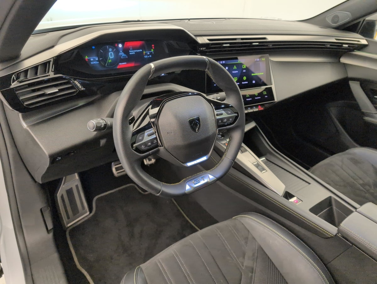 Peugeot 408 - Image 16
