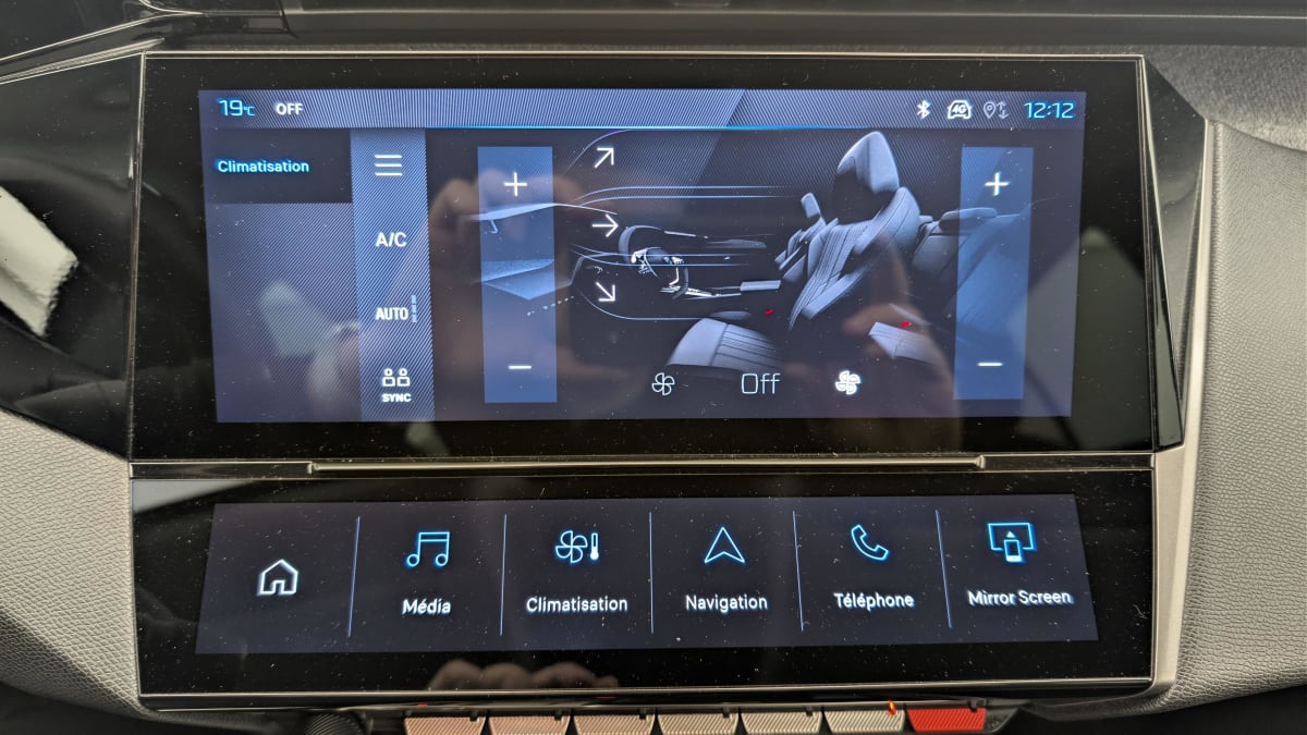 Peugeot 408 - Image 20