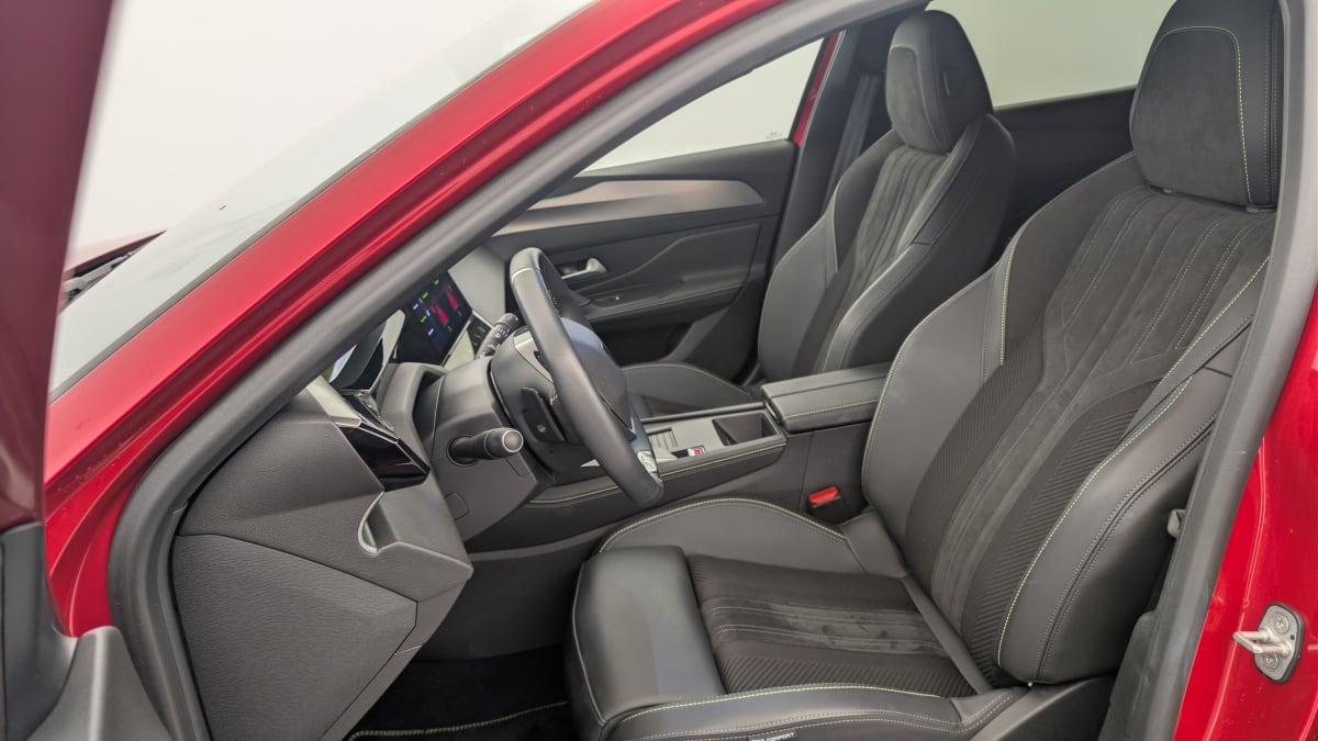 Peugeot 408 - Image 16