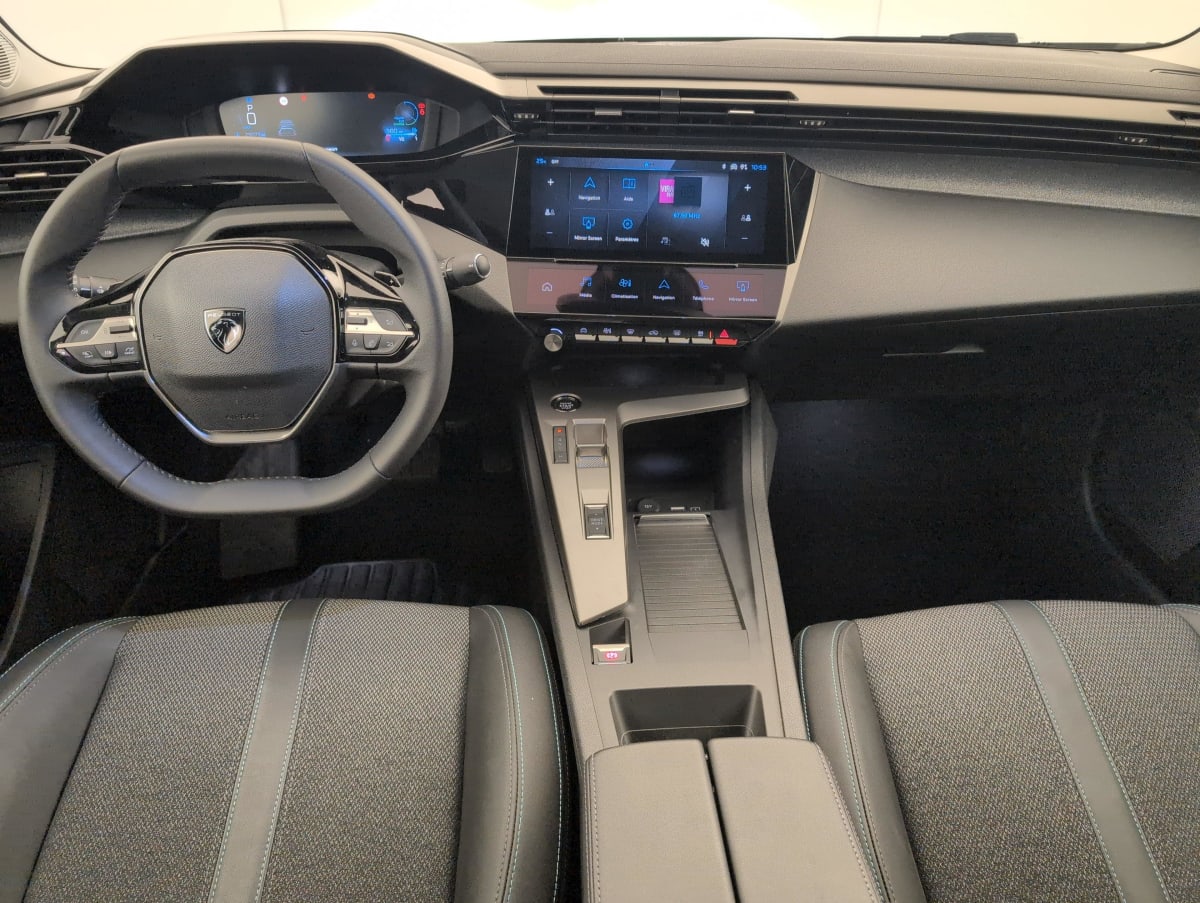 Peugeot 408 - Image 13
