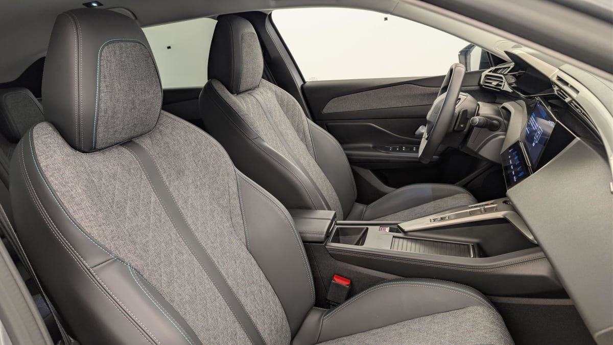 Peugeot 408 - Image 9