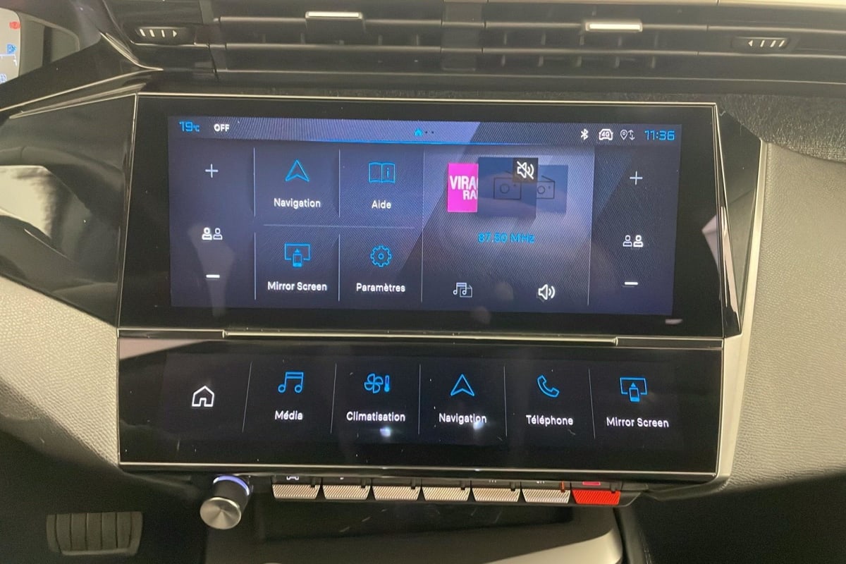 Peugeot 408 - Image 17