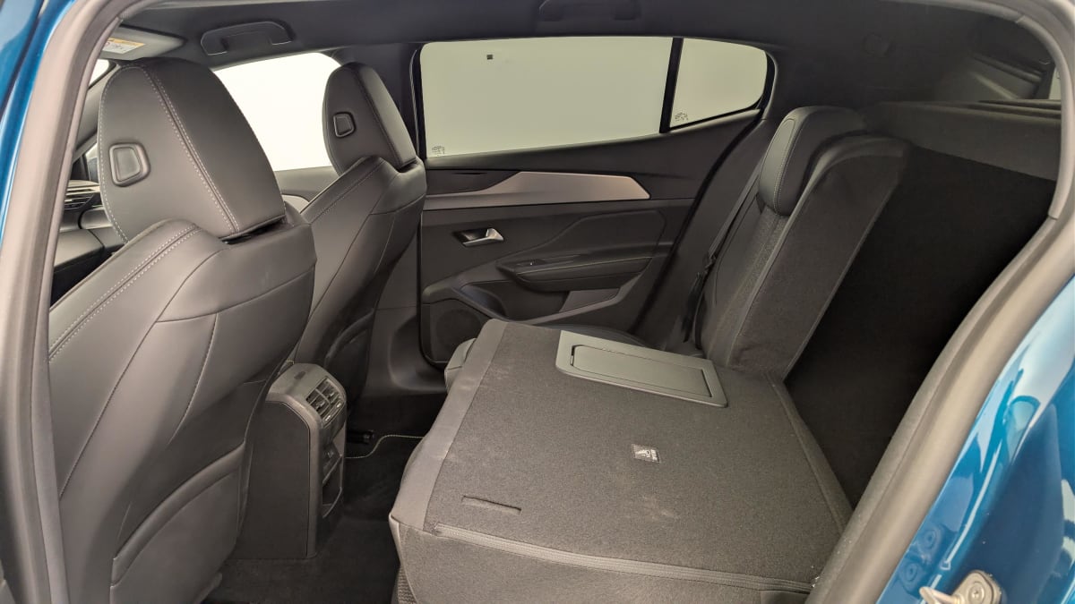 Peugeot 408 - Image 12