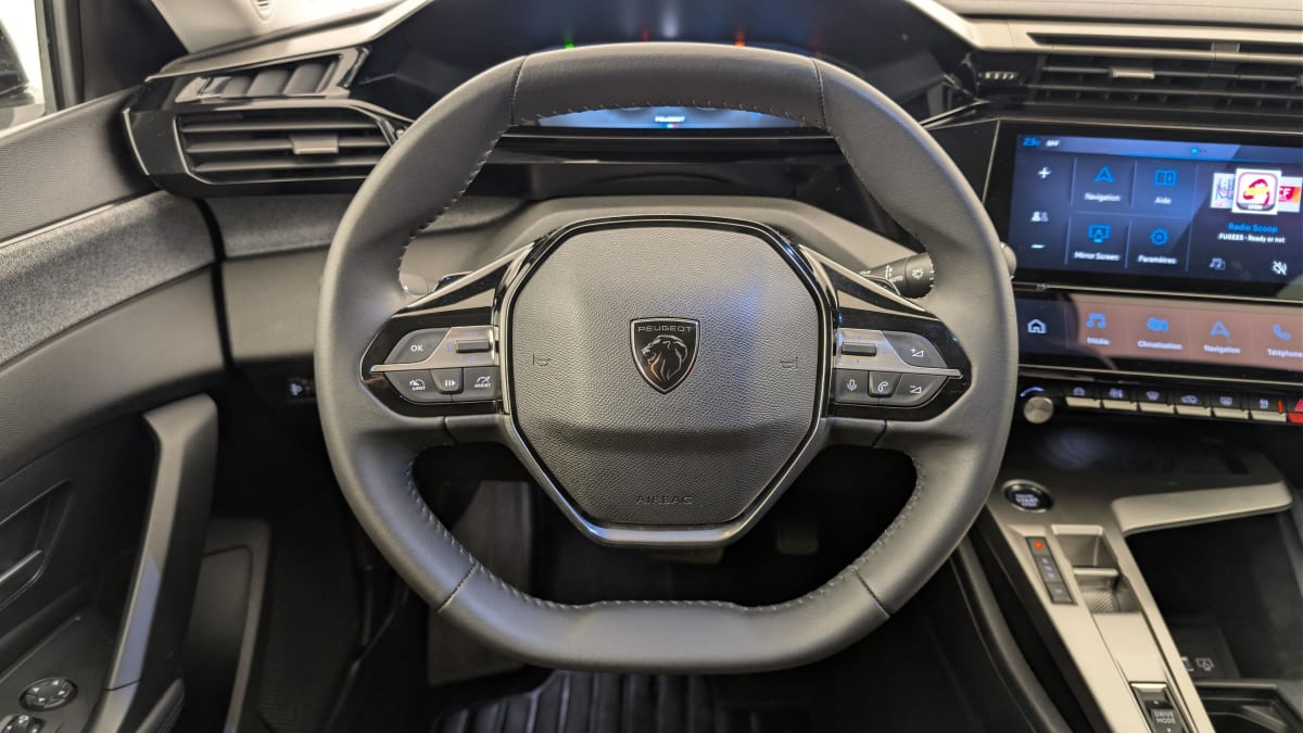 Peugeot 408 - Image 14