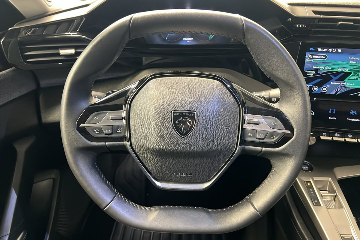 Peugeot 408 - Image 14