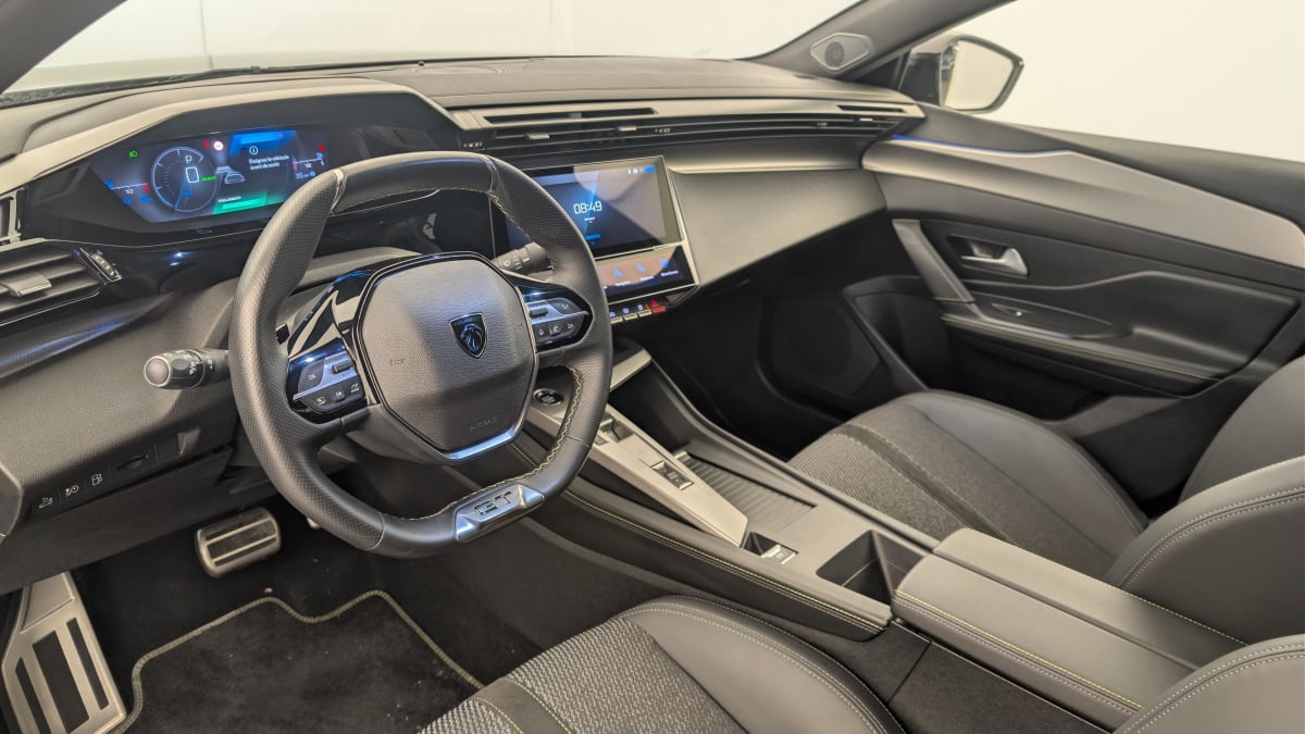 Peugeot 408 - Image 15