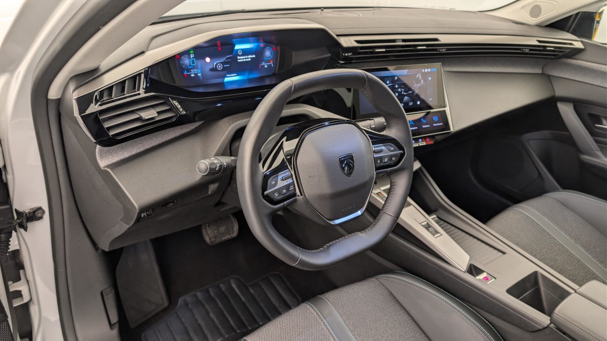 Peugeot 408 - Image 15