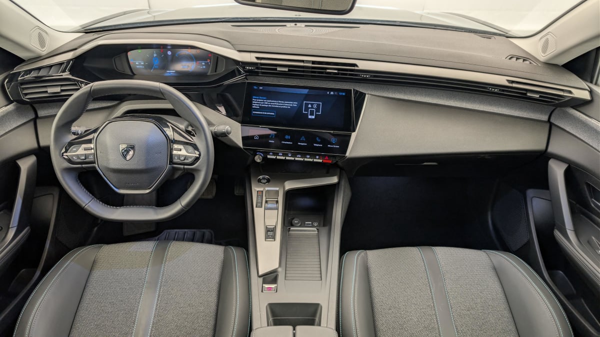 Peugeot 408 - Image 13