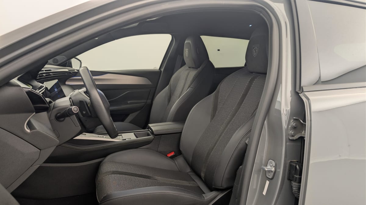 Peugeot 408 - Image 16