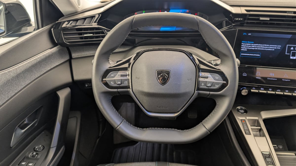 Peugeot 408 - Image 14