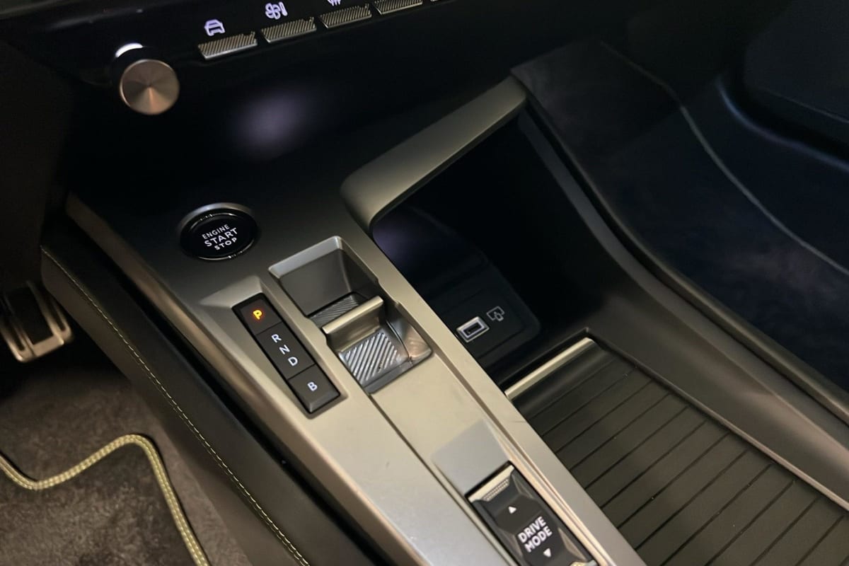 Peugeot 408 - Image 15