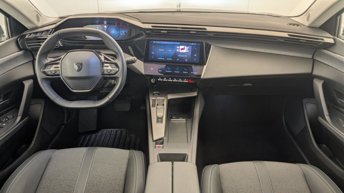 Peugeot 408 - Image 13