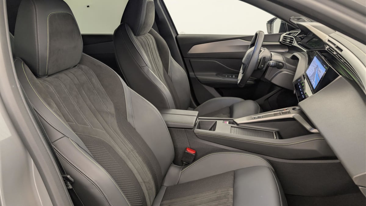 Peugeot 408 - Image 9
