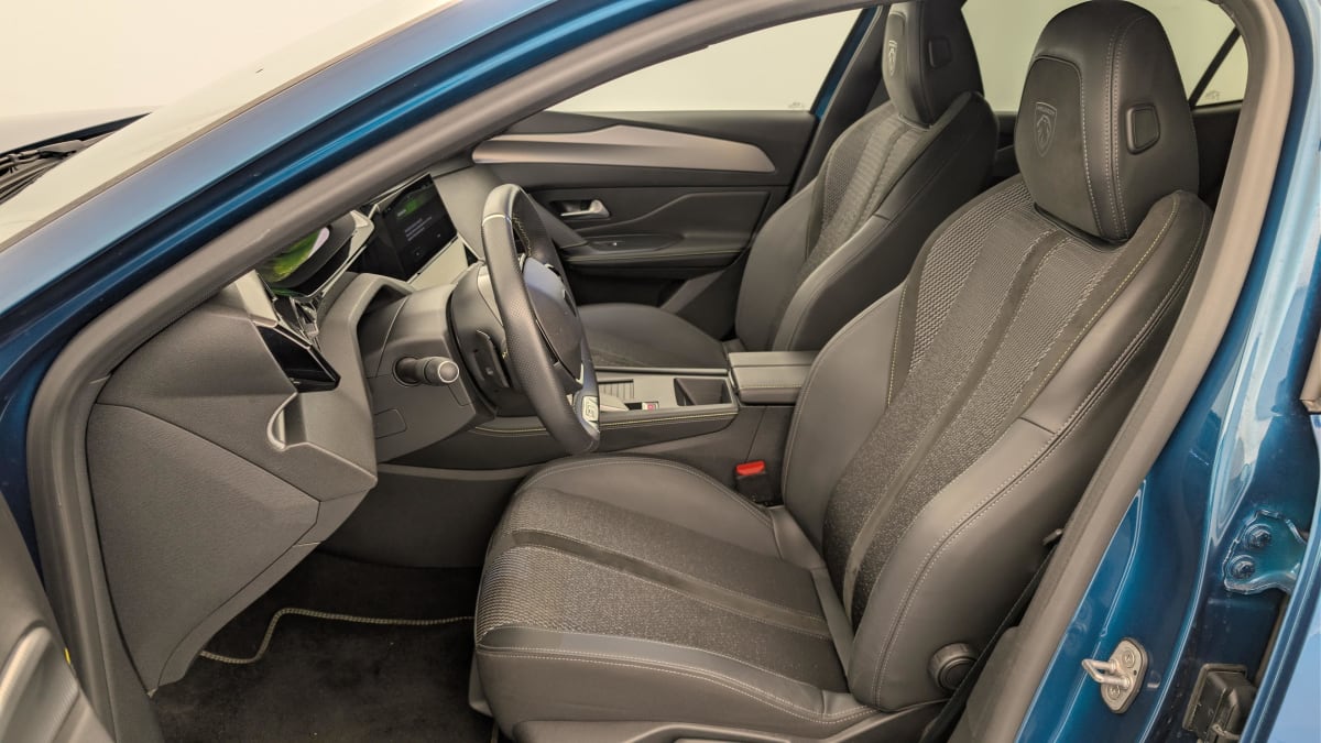 Peugeot 408 - Image 16