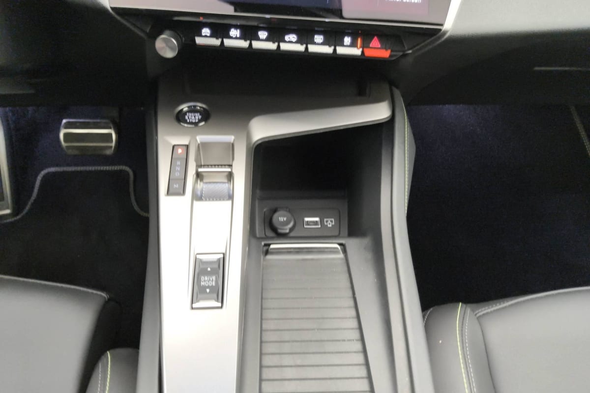 Peugeot 408 - Image 16