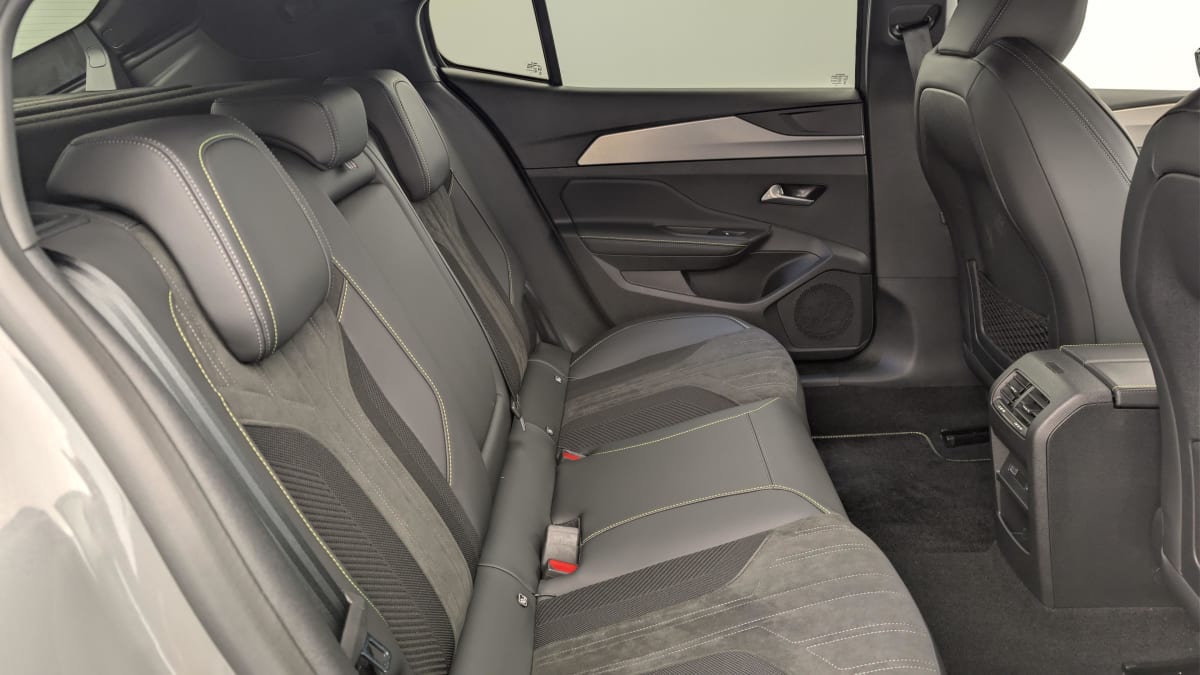 Peugeot 408 - Image 10