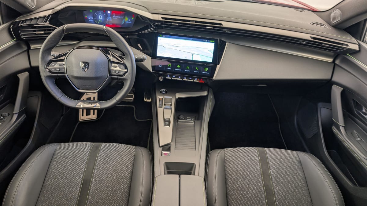 Peugeot 408 - Image 13