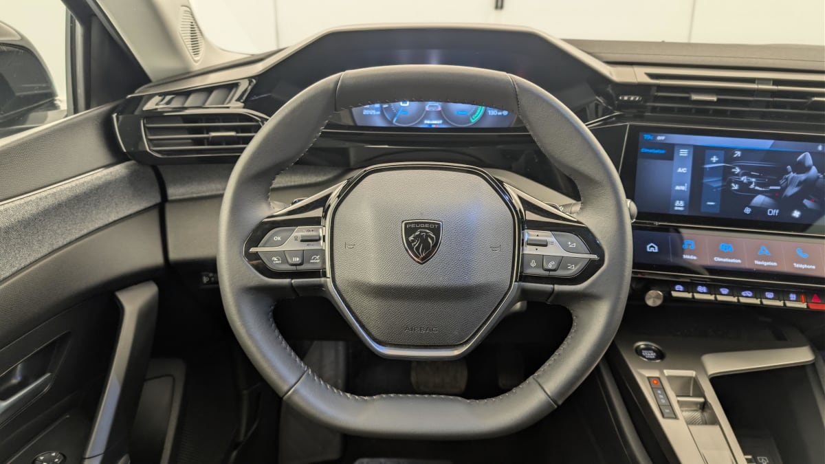 Peugeot 408 - Image 14