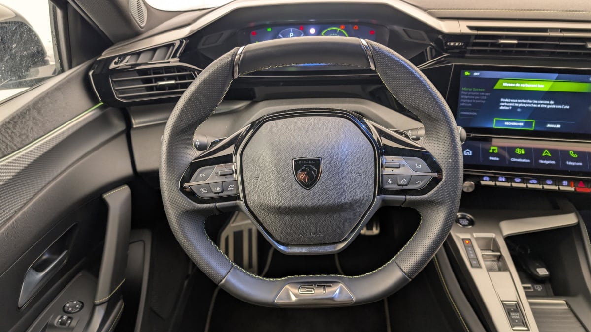 Peugeot 408 - Image 14