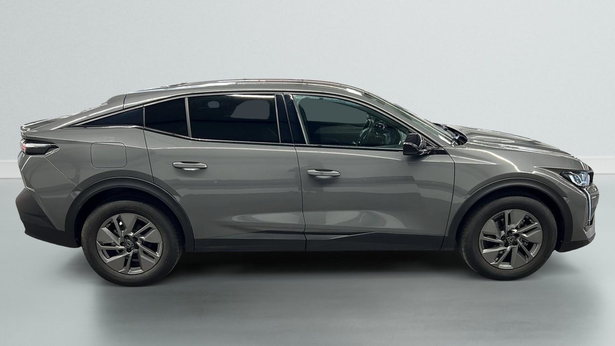 Peugeot 408 - Image 8