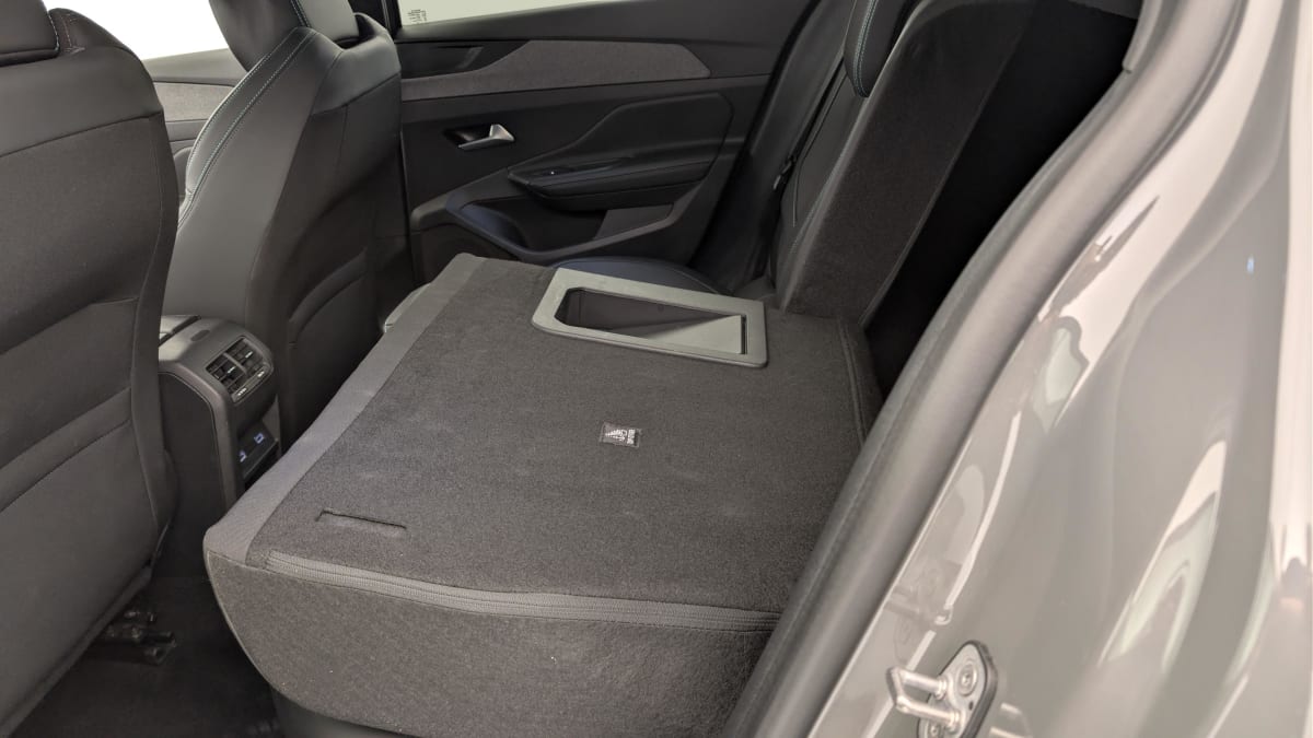 Peugeot 408 - Image 12
