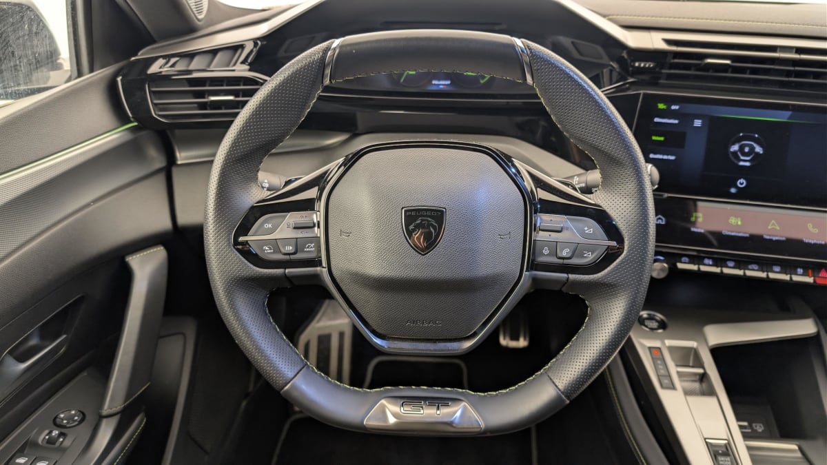 Peugeot 408 - Image 14