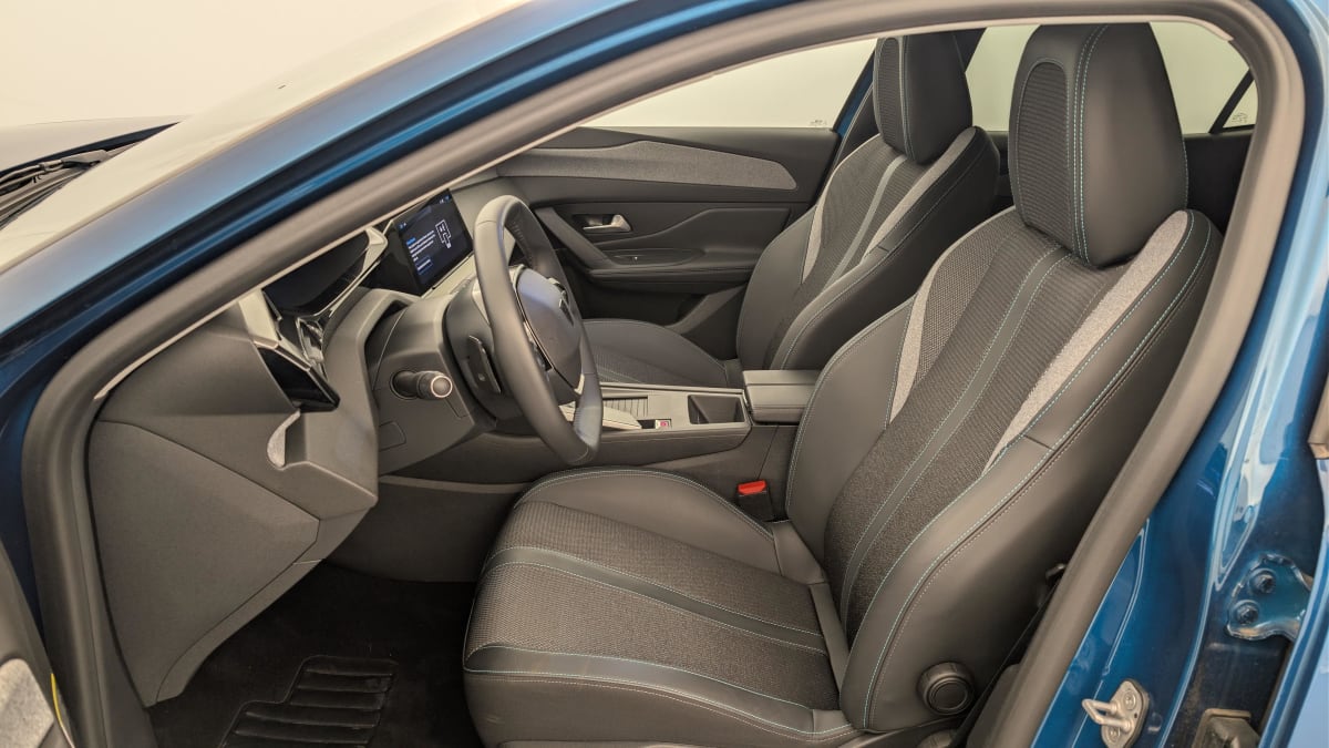 Peugeot 408 - Image 16