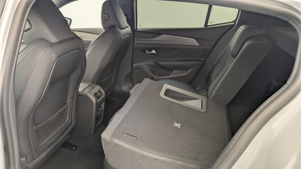 Peugeot 408 - Image 12