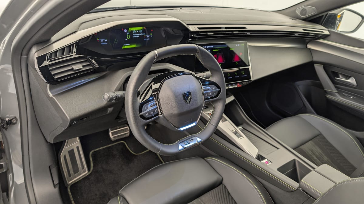 Peugeot 408 - Image 15