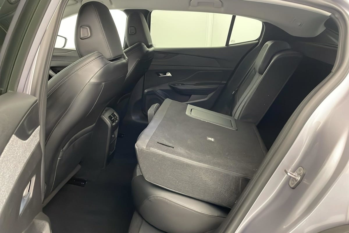 Peugeot 408 - Image 10