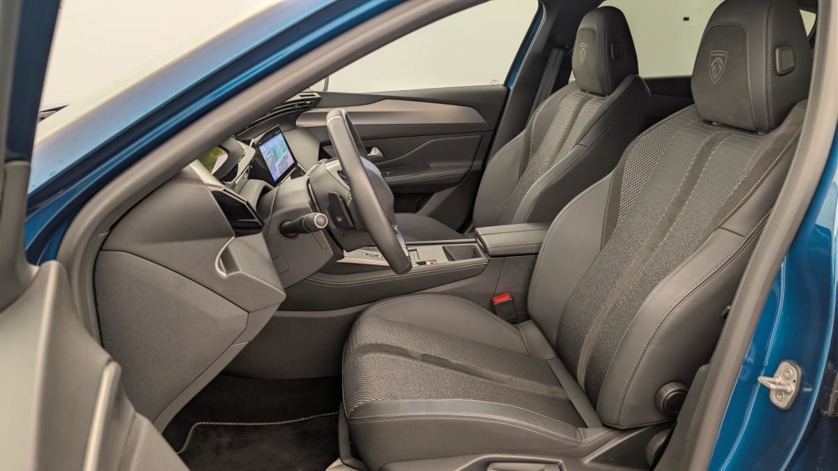 Peugeot 408 - Image 16