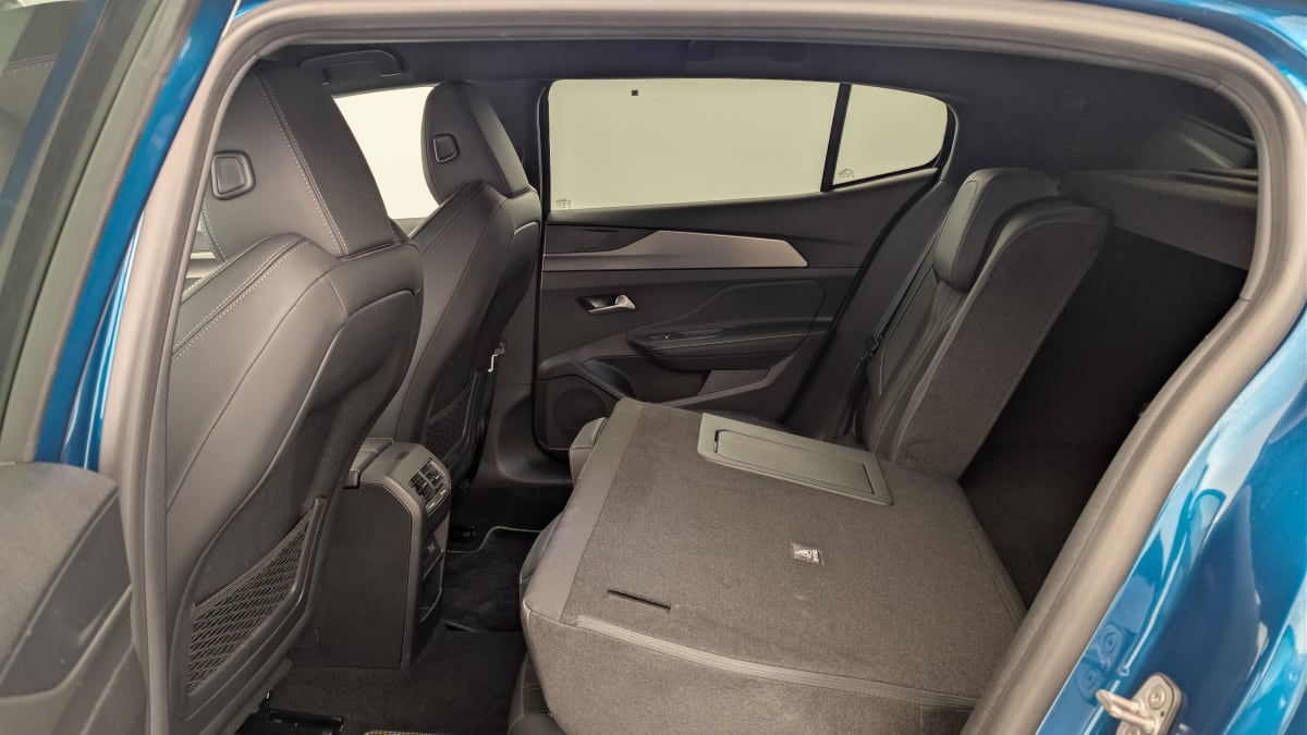 Peugeot 408 - Image 12