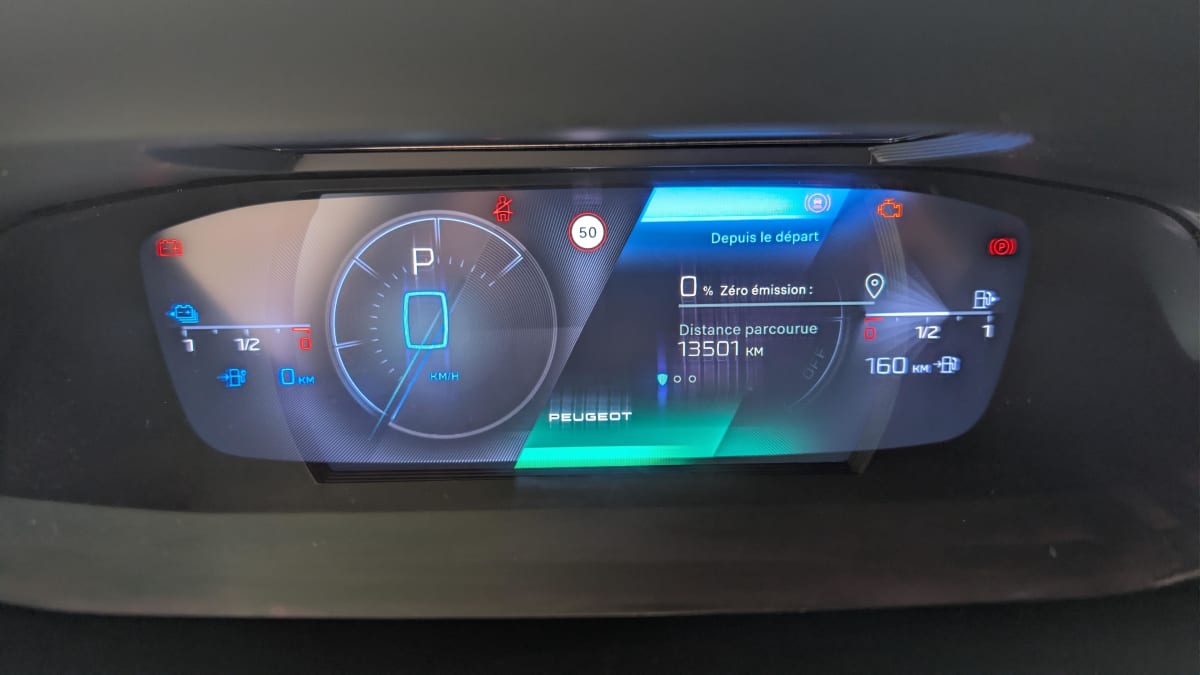 Peugeot 408 - Image 24