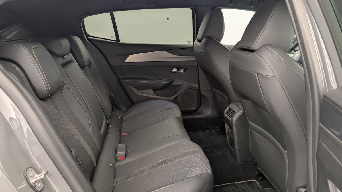 Peugeot 408 - Image 10