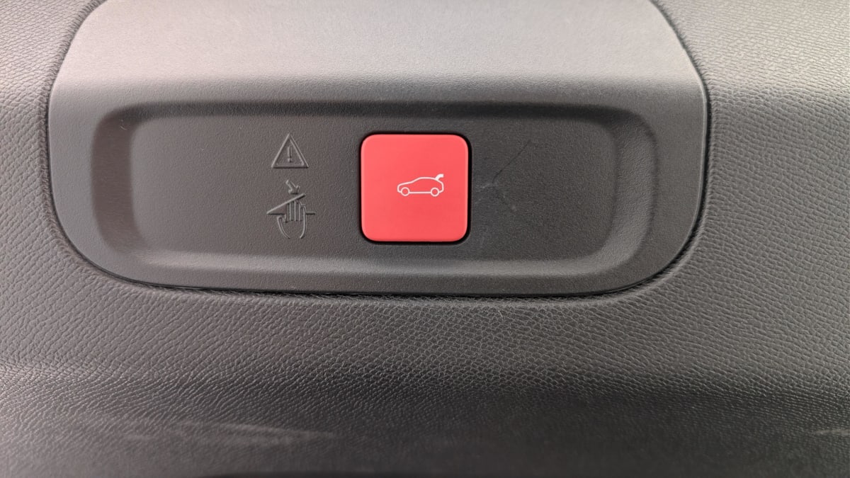 Peugeot 408 - Image 22