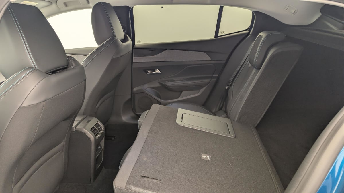 Peugeot 408 - Image 12
