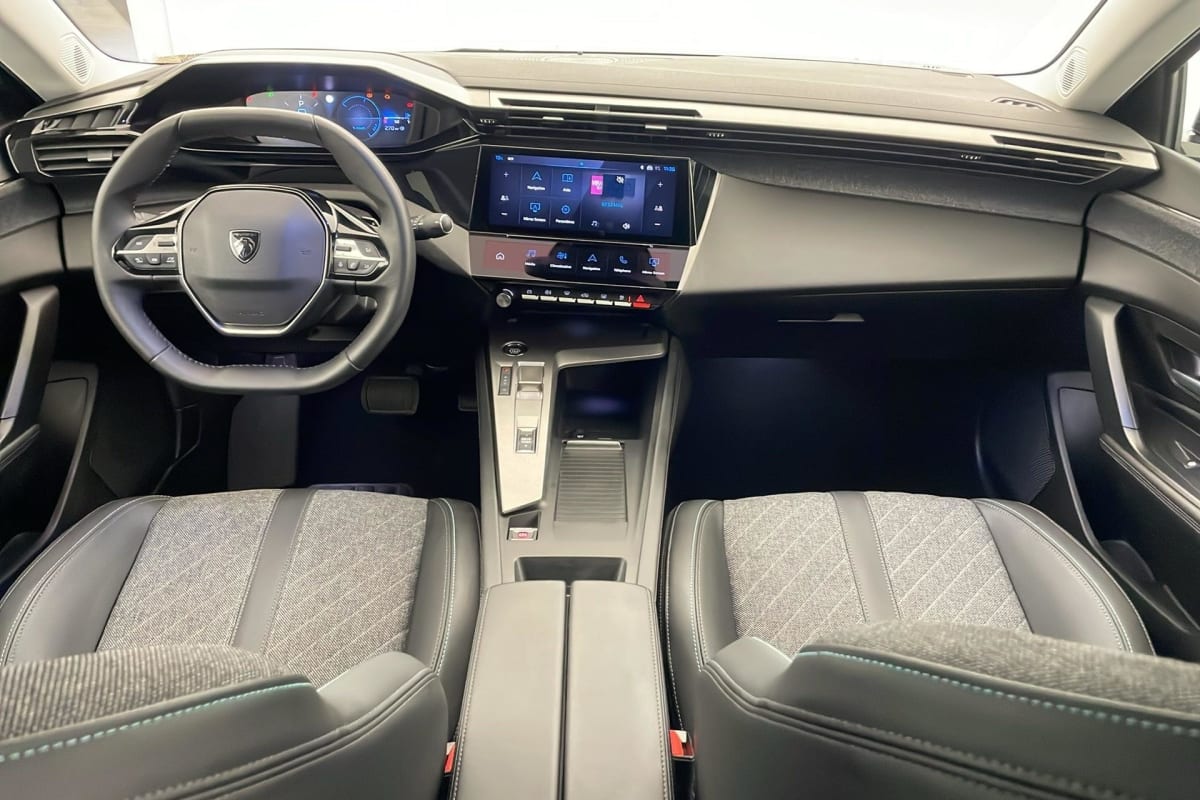 Peugeot 408 - Image 12