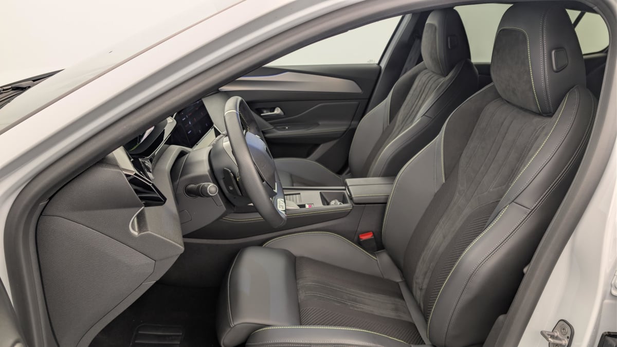 Peugeot 408 - Image 16